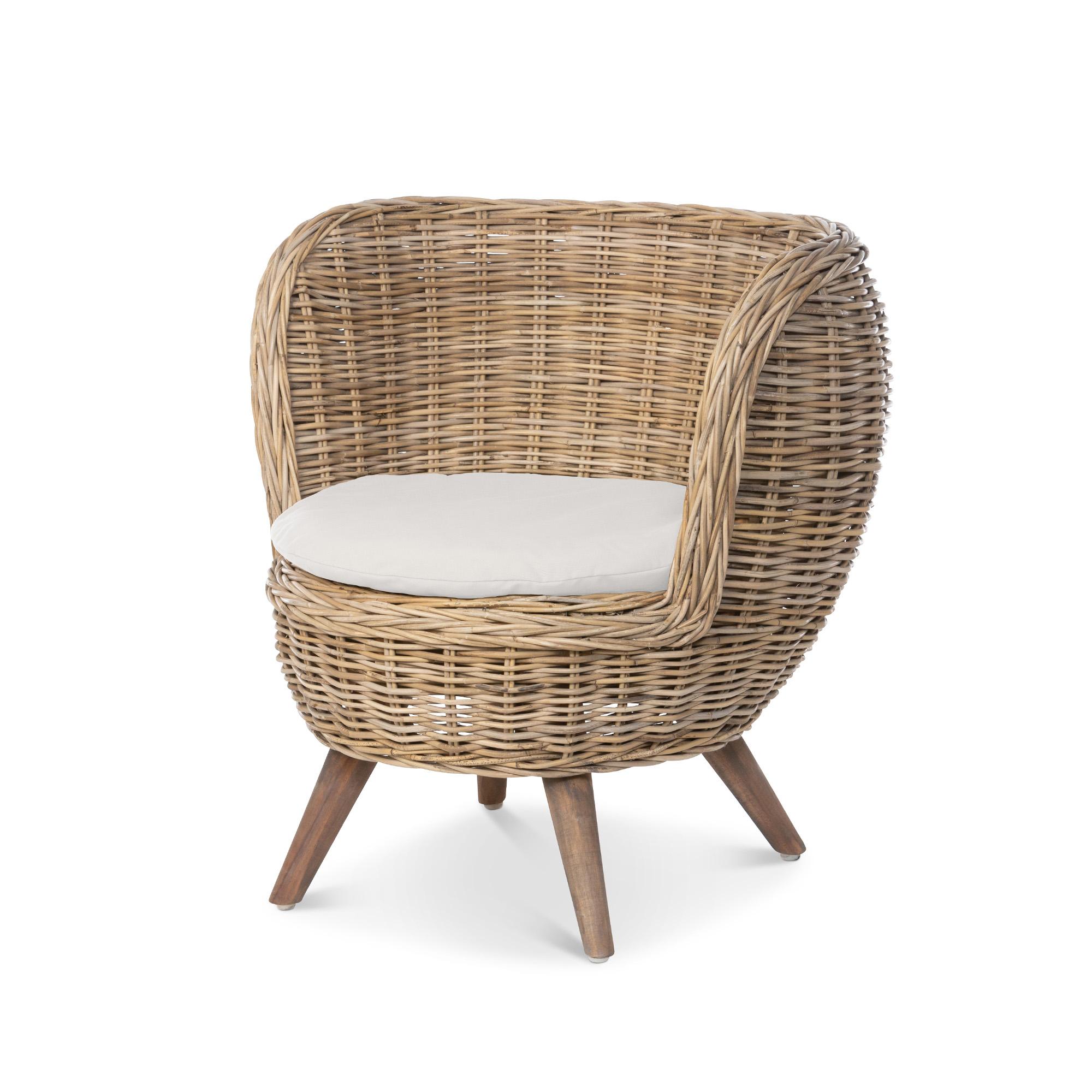 Rattan tub best sale chairs and table