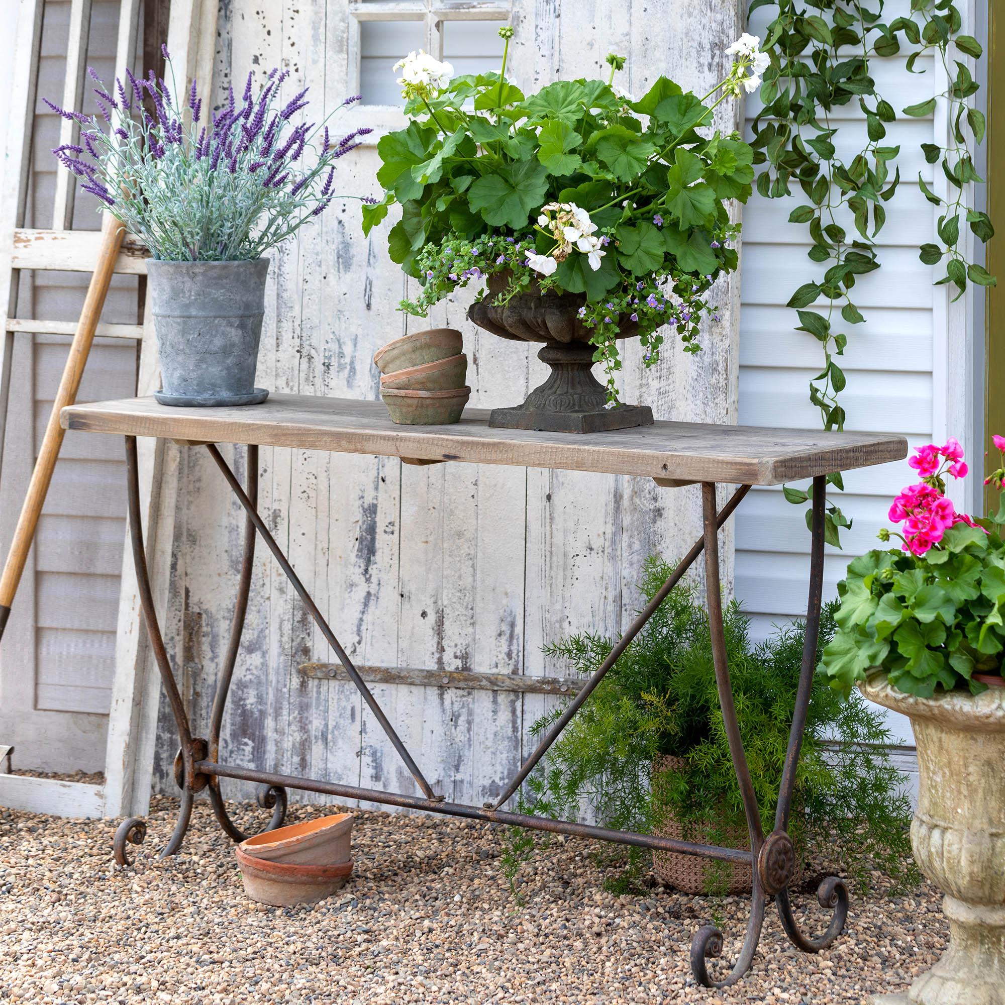 Outdoor metal shop console table