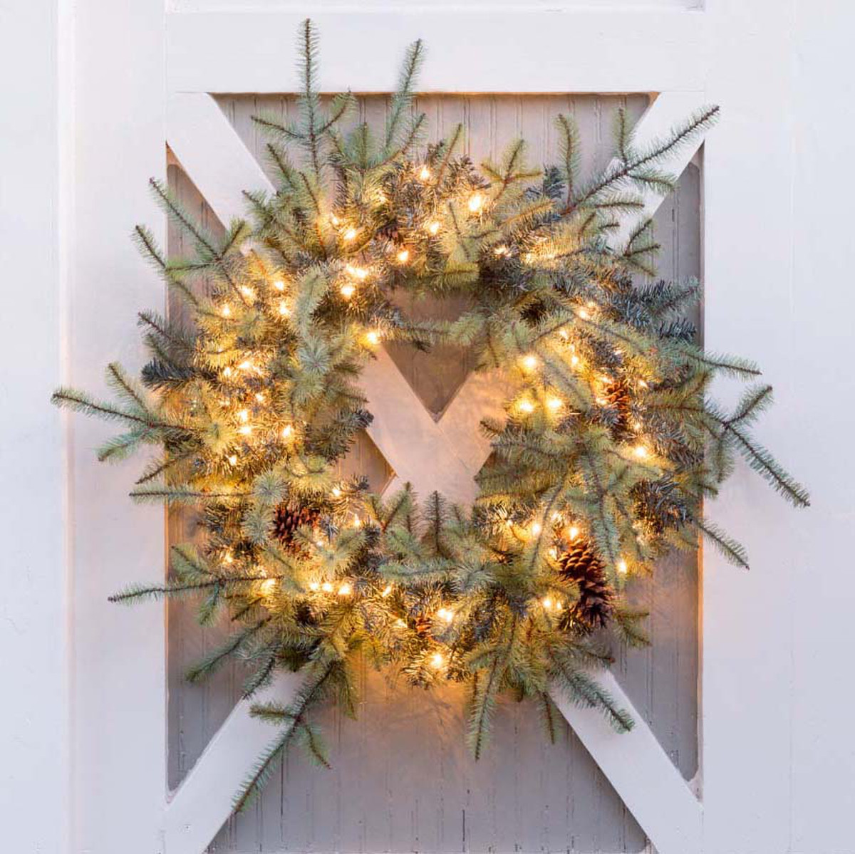 Blue Spruce Wreath with LED Lights, Extra-Large
